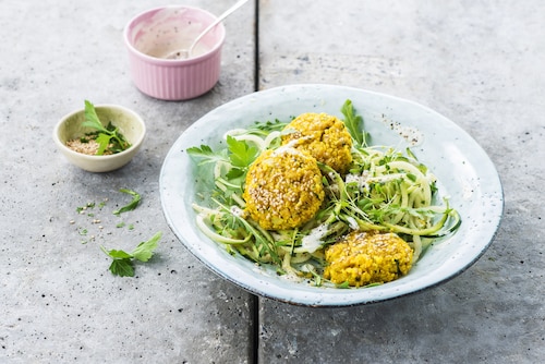 Marchewkowe burgery z sezamem