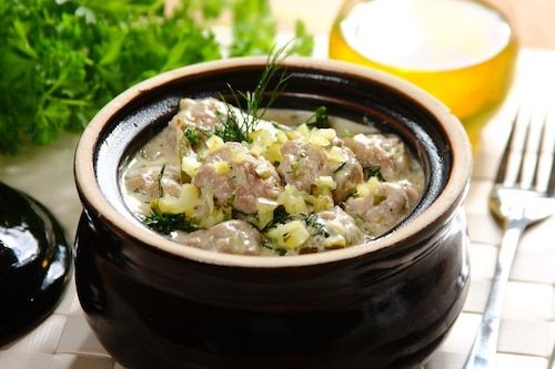 Mięsne kulki z indyka w koperkowym sosie