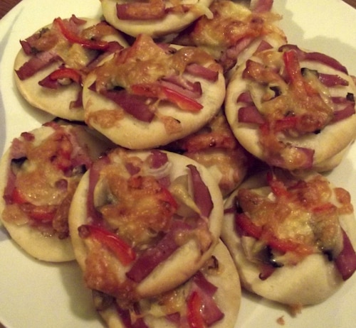 Przepis na Mini pizze Mini pizze