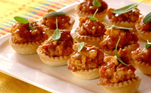 Mini tarta z kurczakiem i papryką