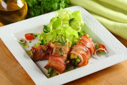 Przepis na Fasolka szparagowa w boczku Fasolka szparagowa w boczku