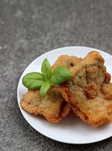 Morszczuk w panierce z parmezanem 