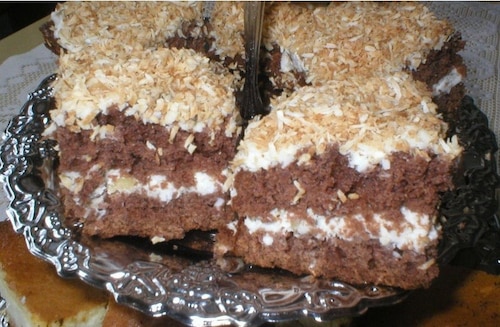 Murzynek z kremem bananowo-kokosowym