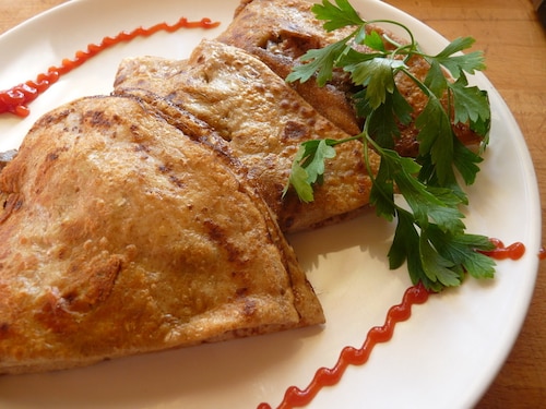 Przepis na Naleśniki z mięsem nadzieniem Naleśniki z mięsem nadzieniem