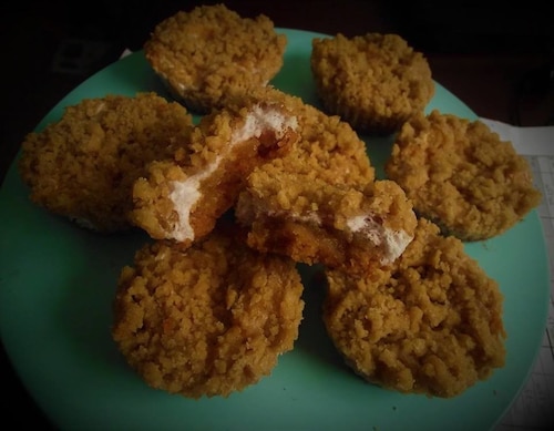 Budyniowa pianka z owocami na korzennym kruchym cieście