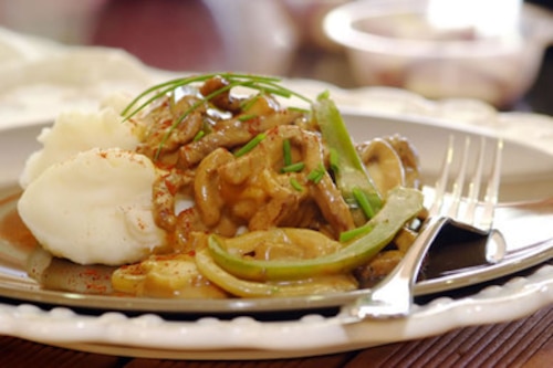 Przepis na Ostry Stroganoff Ostry Stroganoff