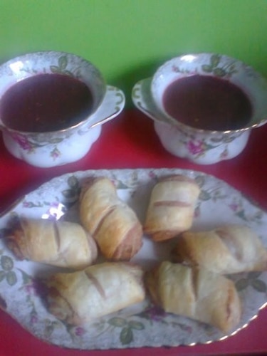 Przepis na Paszteciki z ciasta francuskiego Paszteciki z ciasta francuskiego