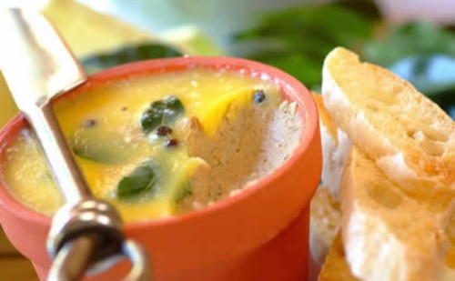 Przepis na Pasztet z wątróbki drobiowej Pasztet z wątróbki drobiowej