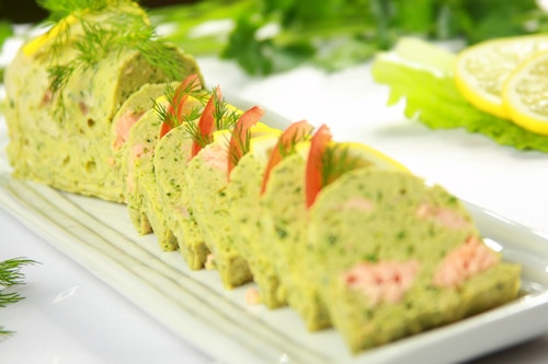 Przepis na Pasztet ze szpinaku z łososiem Pasztet ze szpinaku z łososiem