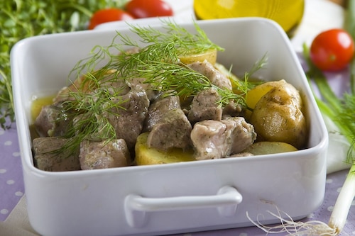 Przepis na Pieczona karkówka z ziemniakami  Pieczona karkówka z ziemniakami