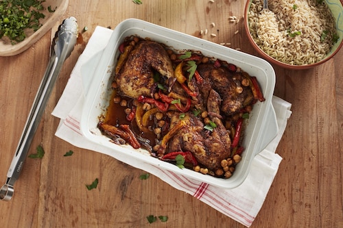 Pieczony kurczak z ciecierzycą po marokańsku