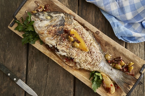 Przepis na Pieczony okoń morski z Za’atarem Pieczony okoń morski z Za’atarem