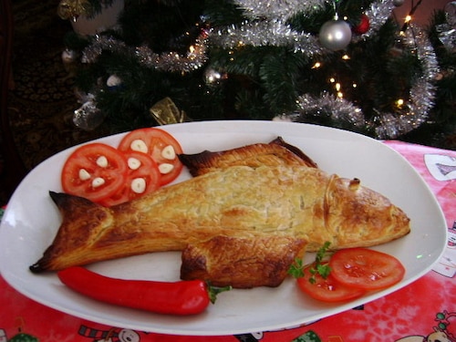 Pieczony pstrąg w cieście