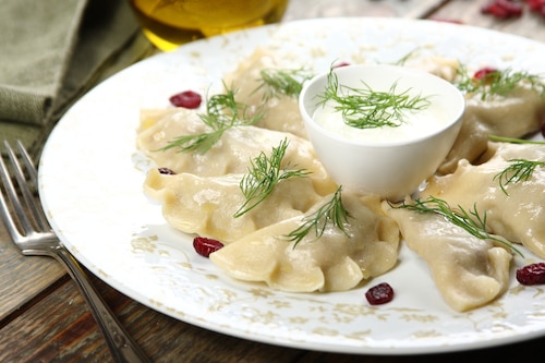 Przepis na Pierogi z mięsem i żurawiną Pierogi z mięsem i żurawiną