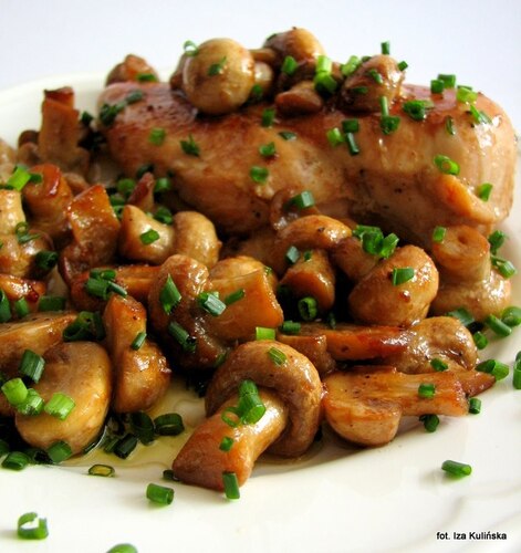 Przepis na Pierś z kurczaka z pieczarkami Pierś z kurczaka z pieczarkami