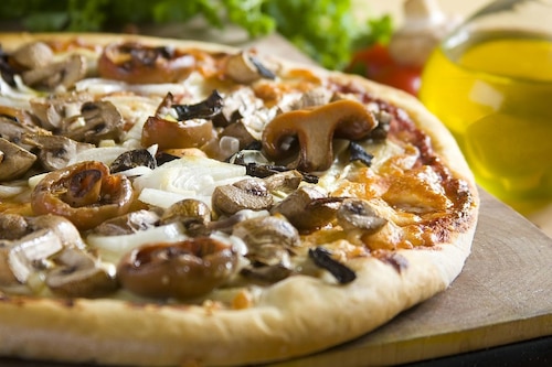 Przepis na Pizza di fungi  Pizza di fungi