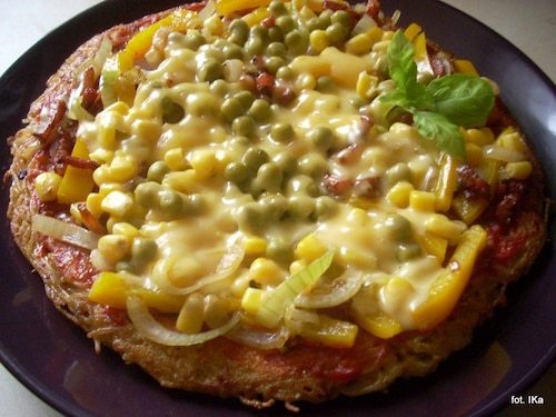 Przepis na Pizza makaronowa z patelni Pizza makaronowa z patelni