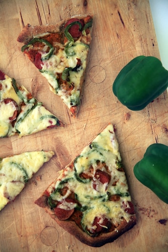 Przepis na Pizza z papryka i serem Pizza z papryka i serem