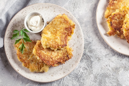 Placki ziemniaczane nadziewane serem