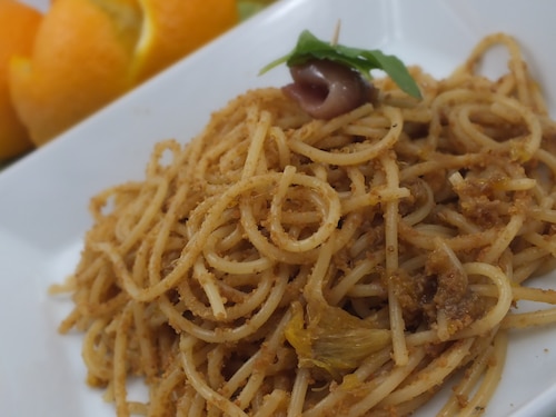 Pomarańczowe spaghetti z anchois