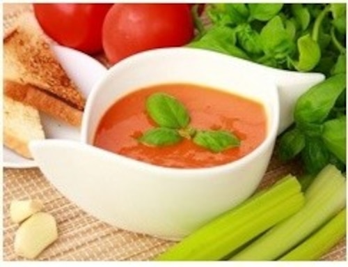 Pomidorowa z grzankami