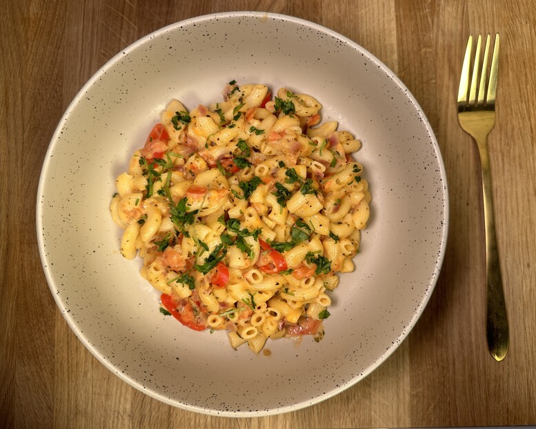 Przepis na Pomidorowe Mac’n cheese z chili  Pomidorowe Mac’n cheese z chili