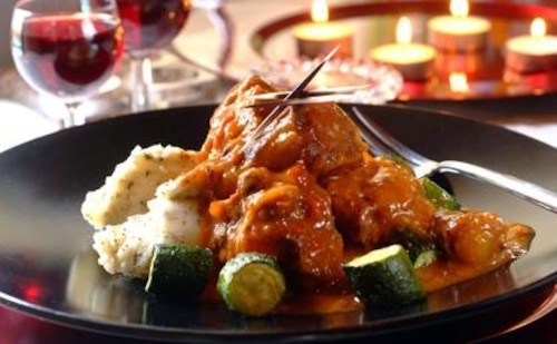 Pomidorowe ragout z wołowego ogona