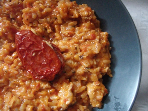 Przepis na Pomidorowe risotto z kurczakiem Pomidorowe risotto z kurczakiem