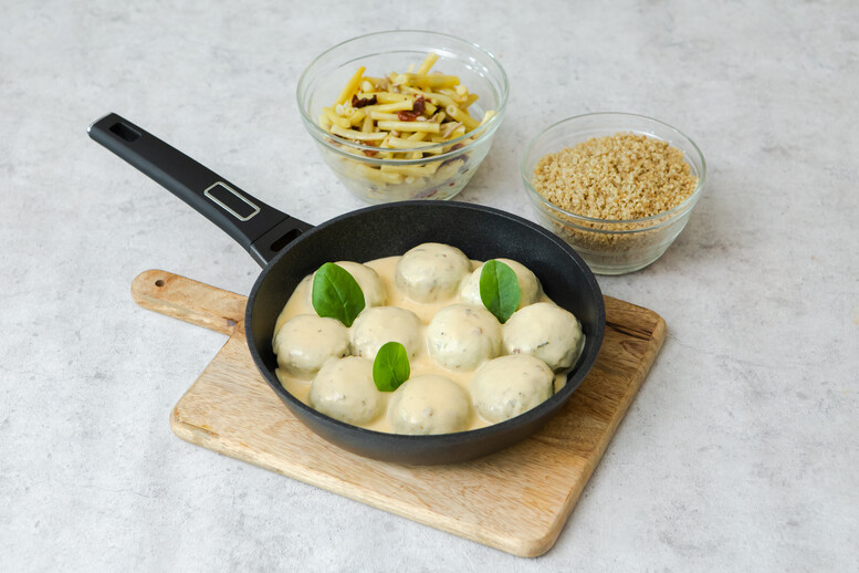 Przepis na Pulpety z ciecierzycy w sosie kurkowym Pulpety z ciecierzycy w sosie kurkowym