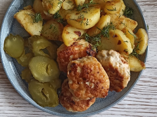 Przepis na Kotleciki drobiowe z delikatną nutą kurkową Kotleciki drobiowe z delikatną nutą kurkową