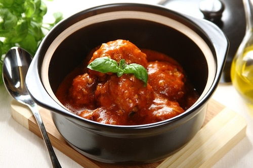 Przepis na Pulpeciki w pomidorowym sosie Bolognese  Pulpeciki w pomidorowym sosie Bolognese