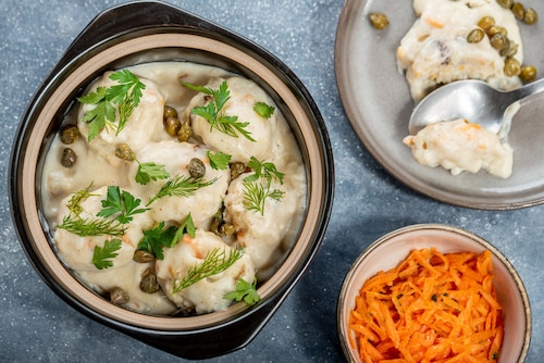 Pulpety z dorsza w sosie koperkowym