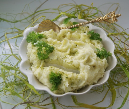 Puree z kwaśną śmietaną na bulionie 