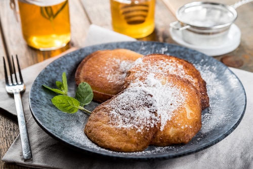 Racuchy bez drożdży z miodem 