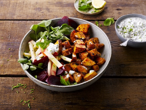 Miska pełna słodkich ziemniaków