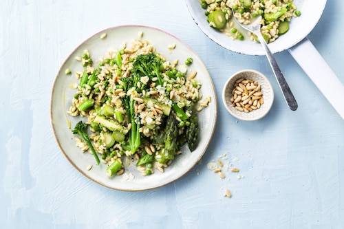 Przepis na Risotto z brokułami, szparagami i groszkiem Risotto z brokułami, szparagami i groszkiem