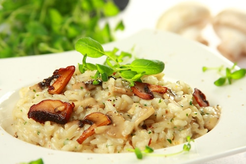 Przepis na Risotto z pieczarkami i majerankiem Risotto z pieczarkami i majerankiem
