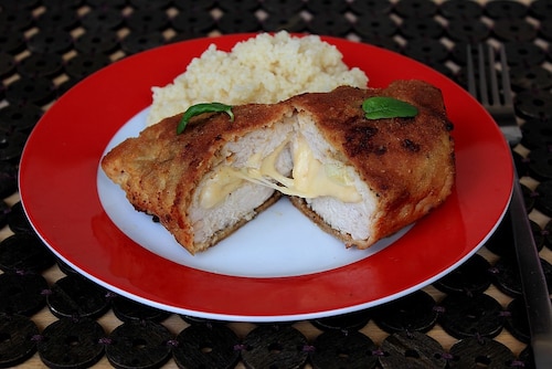 Roladki z żółtym serem i czosnkiem