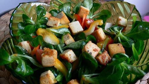 Roszponka ze smażonym tofu