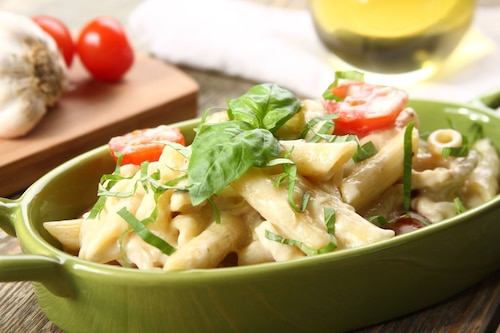 Penne z kurczakiem i pomidorami