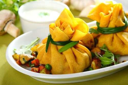 Przepis na Sakiewki  z warzywami curry Sakiewki  z warzywami curry