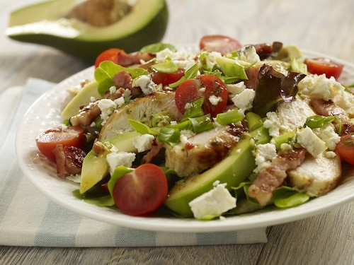Przepis na Sałatka Cobb z kurczakiem Sałatka Cobb z kurczakiem