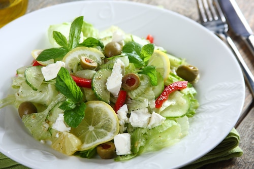 Przepis na Sałatka cytrynowa z miętą Sałatka cytrynowa z miętą