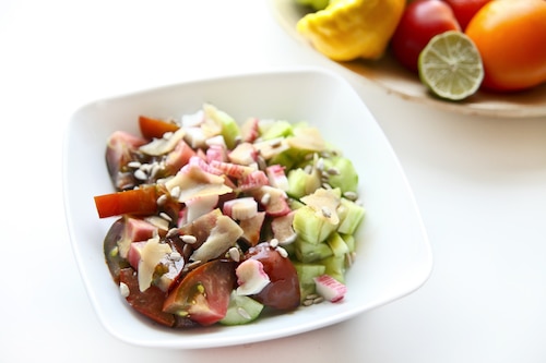 Sałatka krabowa z marynowanym imbirem