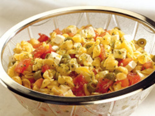 Przepis na Sałatka po grecku z oliwkami Sałatka po grecku z oliwkami