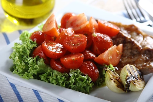 Sałatka pomidorowa do mięs 