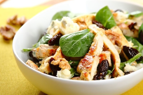 Sałatka ze świeżym szpinakiem