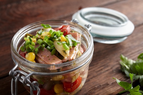 Przepis na Sałatka szwabska z mortadelą Sałatka szwabska z mortadelą