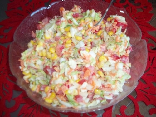 Przepis na Sałatka wielowarzywna z majonezem Sałatka wielowarzywna z majonezem