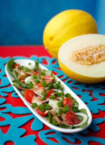 Sałatka z botwinką i melonem